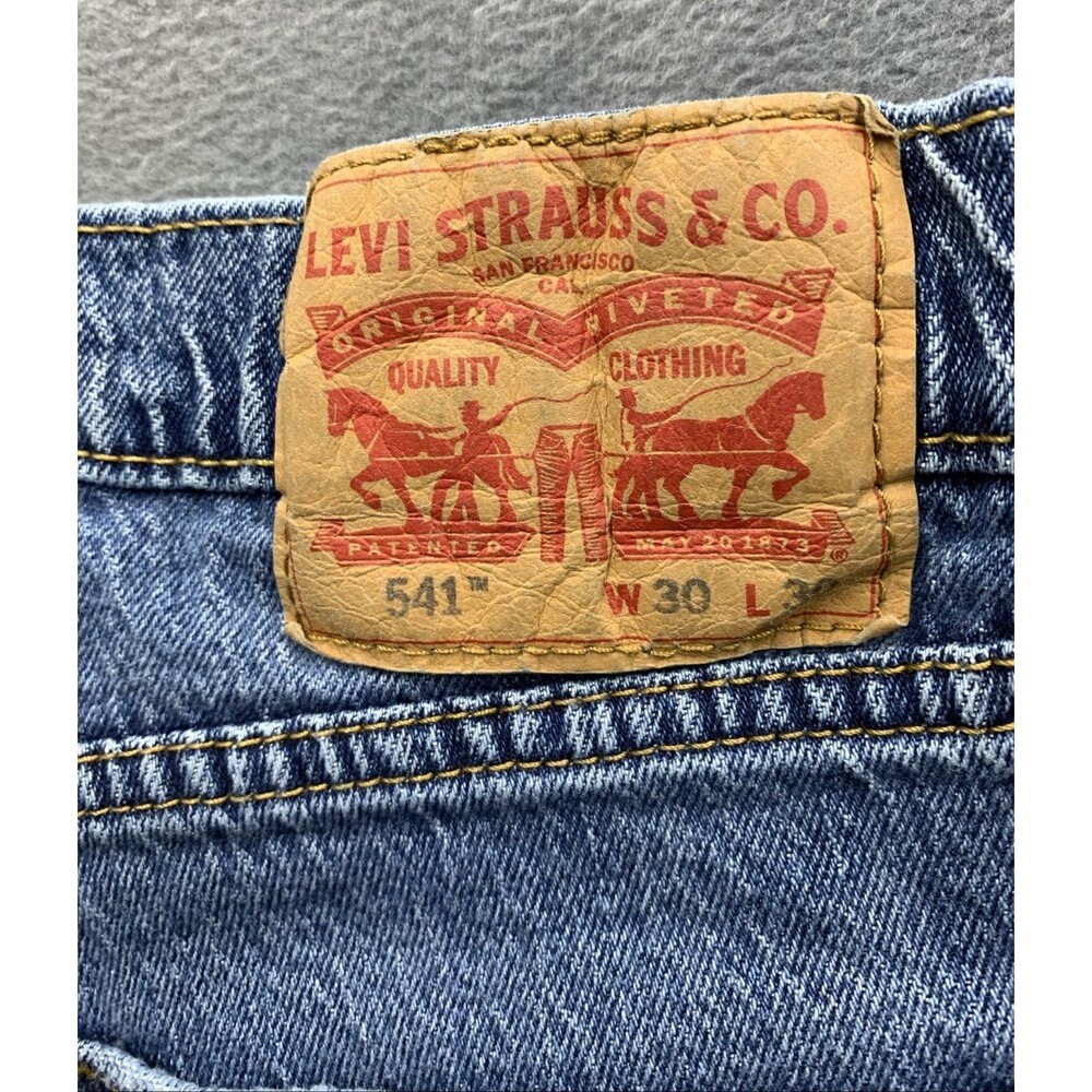 Levi's 541 Denim Jeans Men's Athletic Taper Blue Distressed Broken In Size 30X30 - Picture 2 of 16